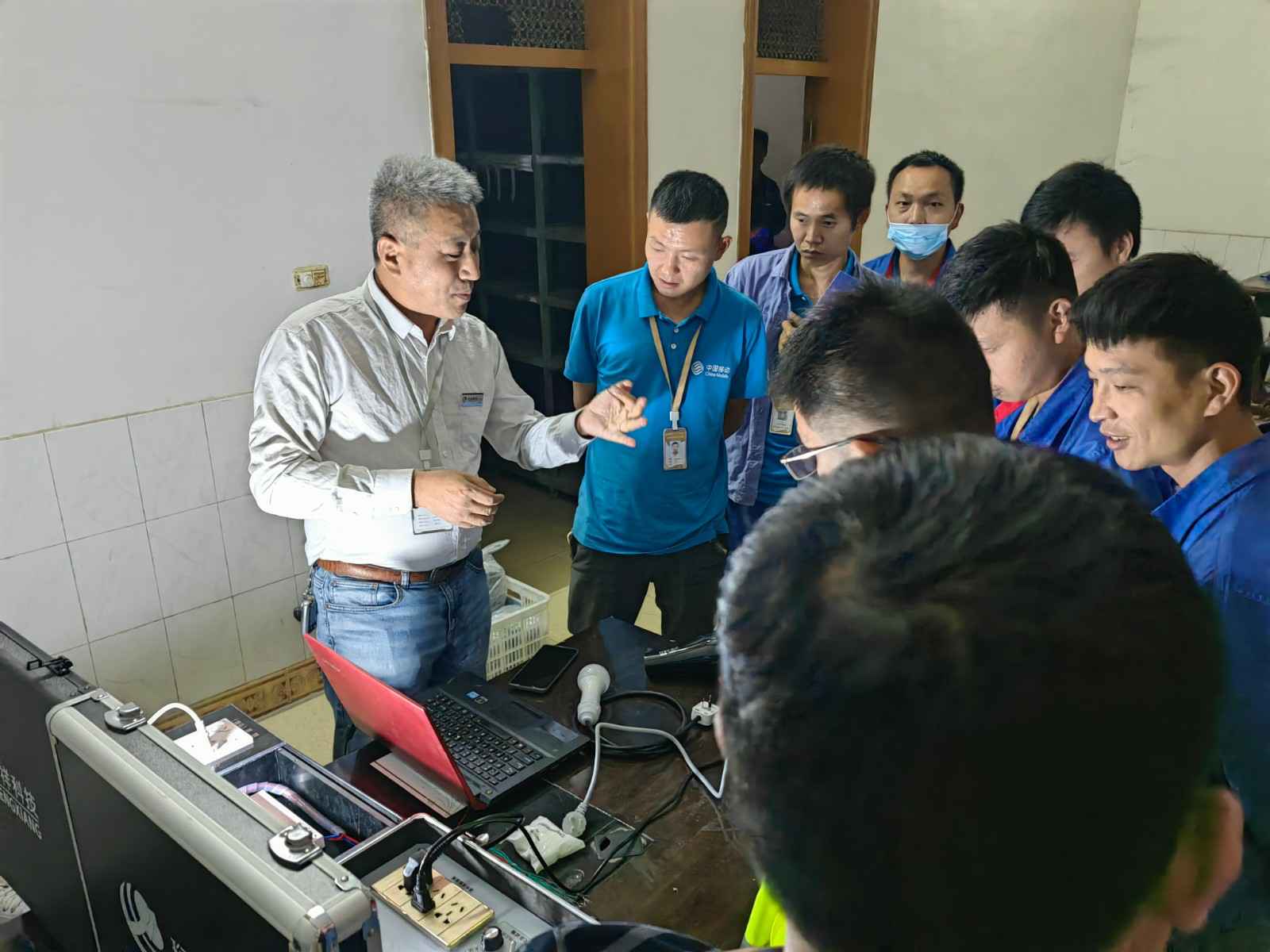长春钱飞移动设备租赁有限公司为中移铁通有限公司安全用电培训